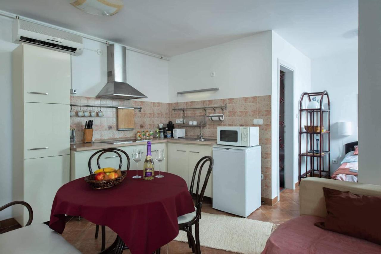 Greta Apartman Hajduszoboszlo Exterior photo